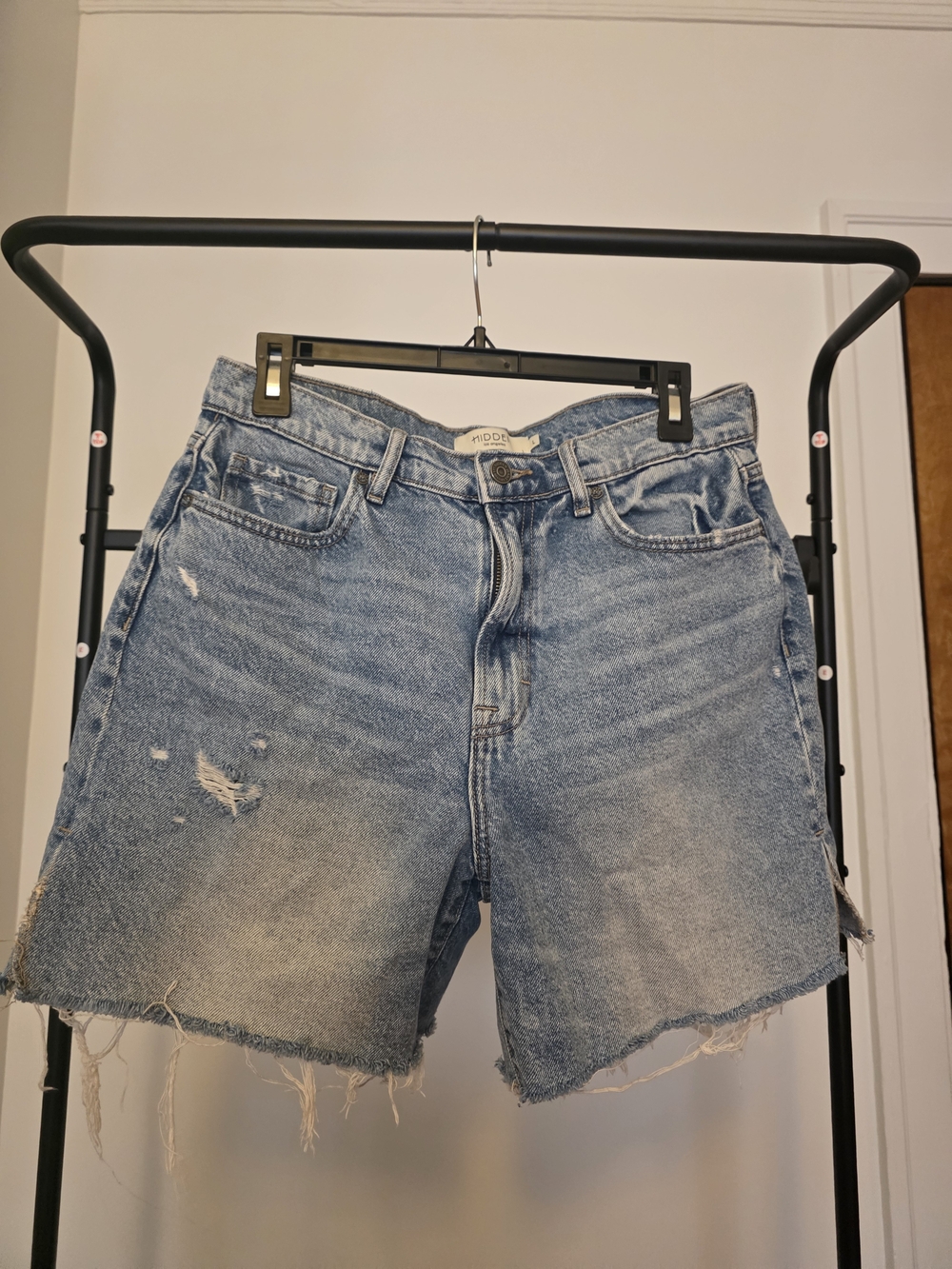 Hidden Brand Womens L (10) Distressed Light Blue Denim Shorts
